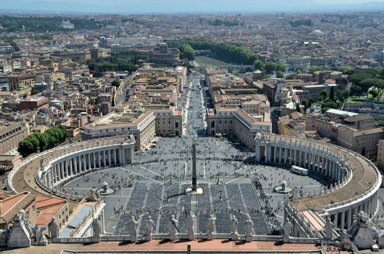 À la veille du conclave : quel pape pour demain ?