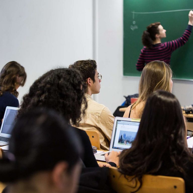 Violences en milieu scolaire : Annabel Cattoni – Co-secrétaire départementale SNUIPP 44