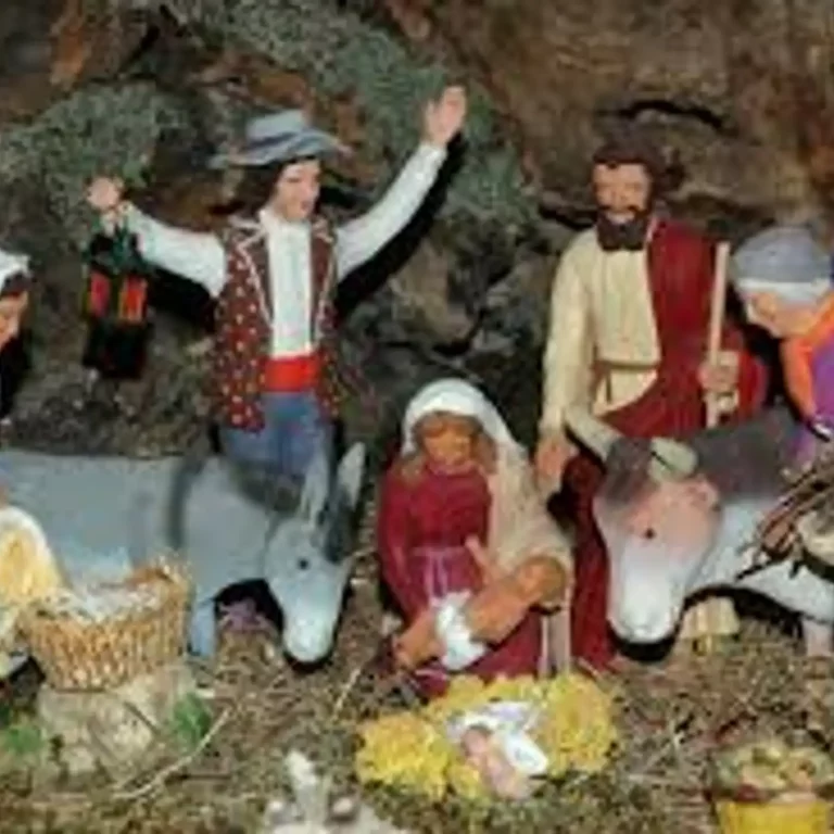 Crèches et santons de Provence, par François Fautrad, professeur de littérature.