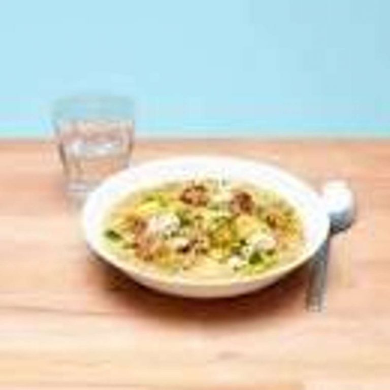 Soupe fromage poireaux et viande hachée