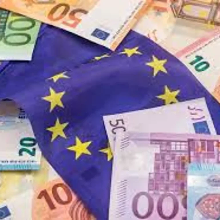 «Réveiller l’Europe face aux défis économiques et militaires » Sylvie MATELLY 3/3