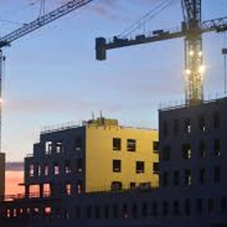 Guerre au Moyen-Orient : la crise dans le secteur du bâtiment avec Christophe Godou, président de la Capeb 44,