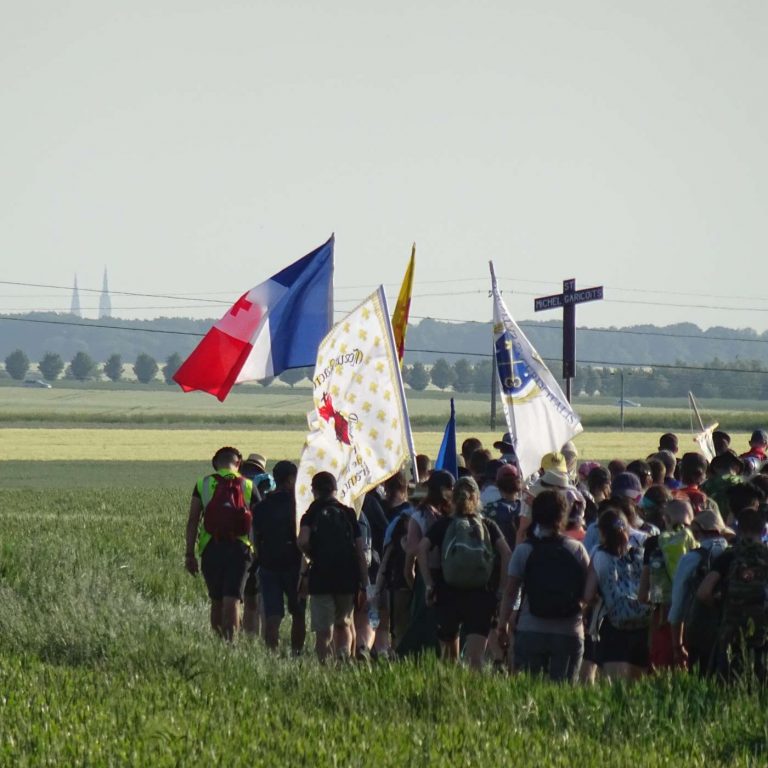 Quand le chemin de Compostelle devient une thérapie : rencontre avec Yann Samuel, réalisateur de "Compostelle"